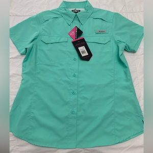Outdoors HABIT Brand women’s shirt NWT